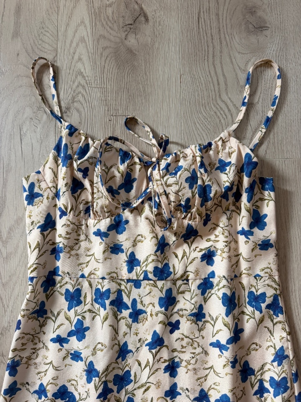 Commense Floral Print Knotted Irregular Hem Long Dress Sz.M - Picture 5 of 7